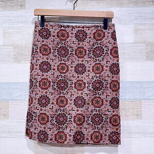 LOFT Double Slit Tapestry Skirt Gray Red Knee Length Career Womens 4P 4 Petite